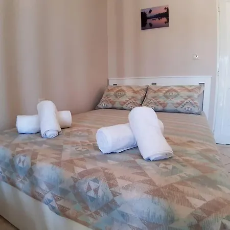 Verano Vista Apartment_near The Sea-free Parking Apartament